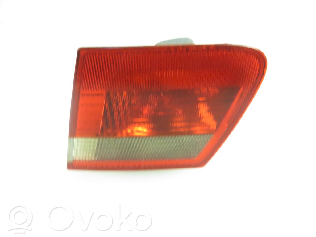 Rear/tail lights   8368760,8368760