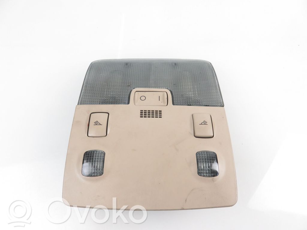 Projecteur   8L0947111D,8L0947111D