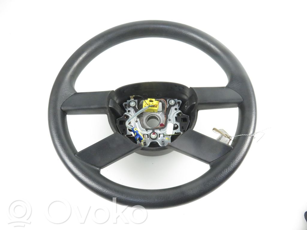 Volkswagen Polo IV 9N3 Volant 
