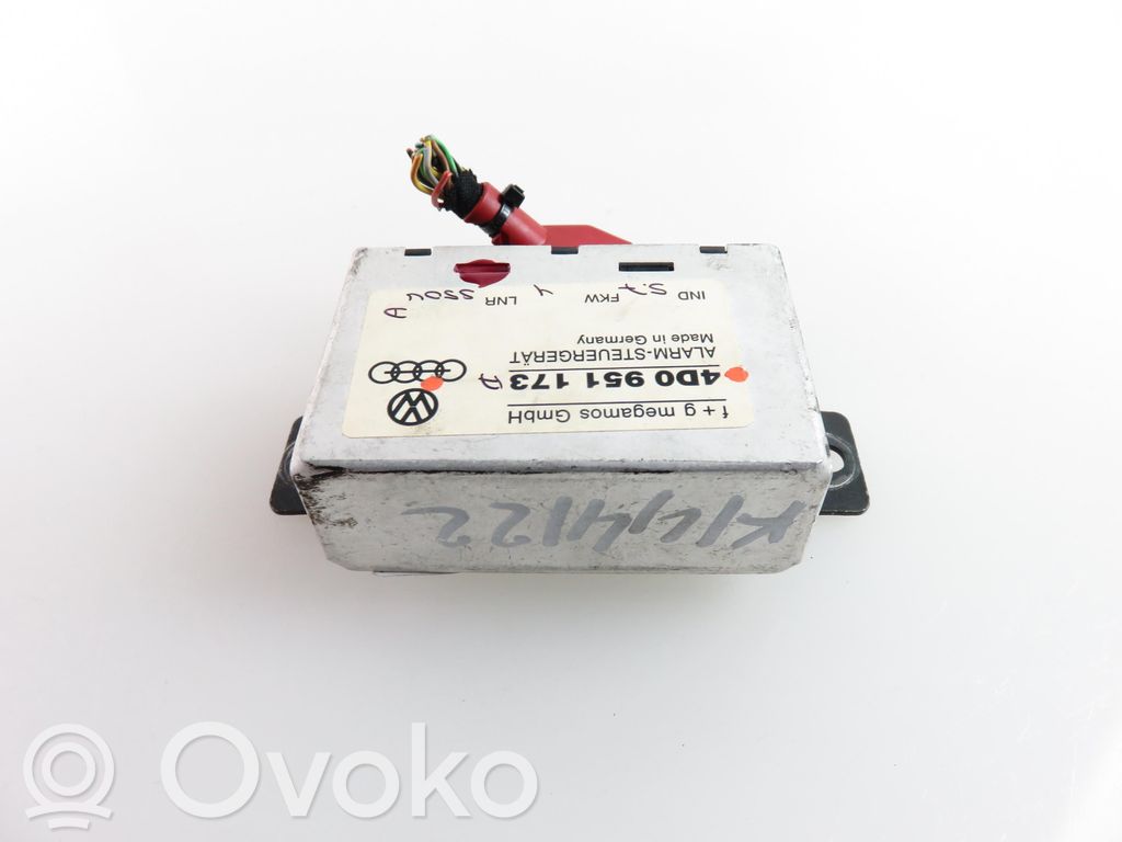 Alarm control unit/module   4D0951173,4D0951173