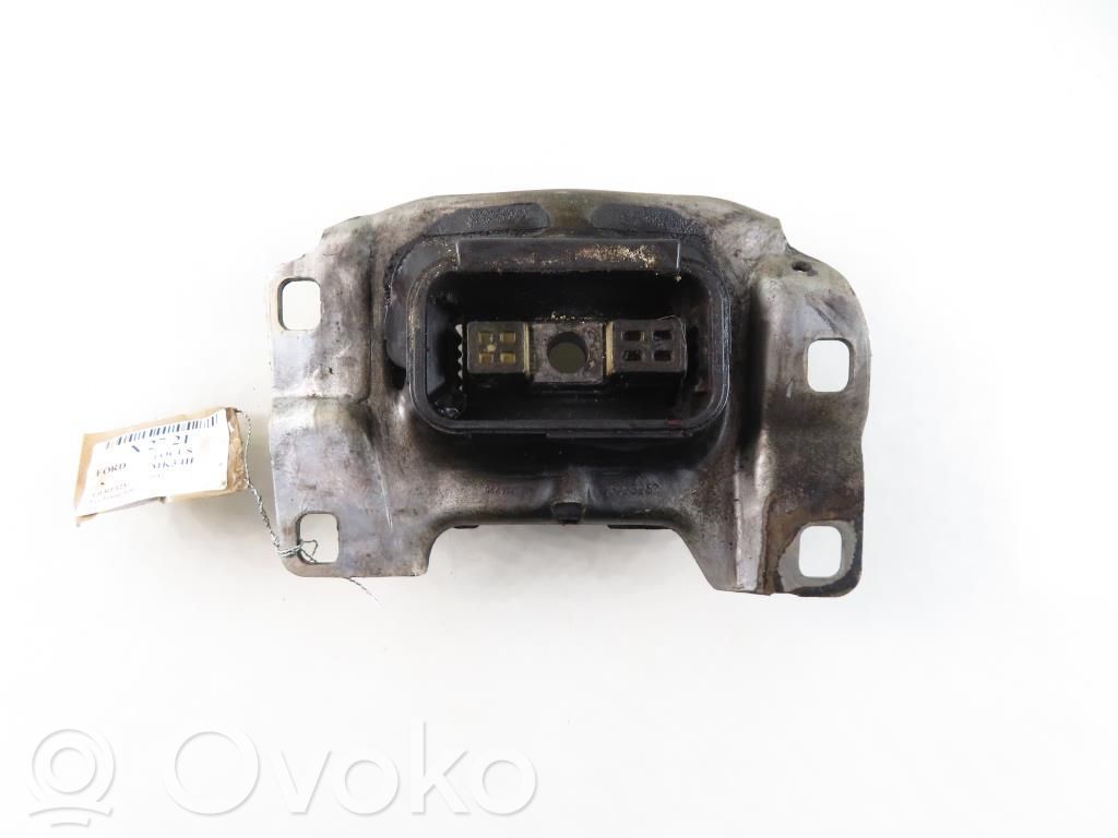 Ford Focus Engine mount vacuum valve 
