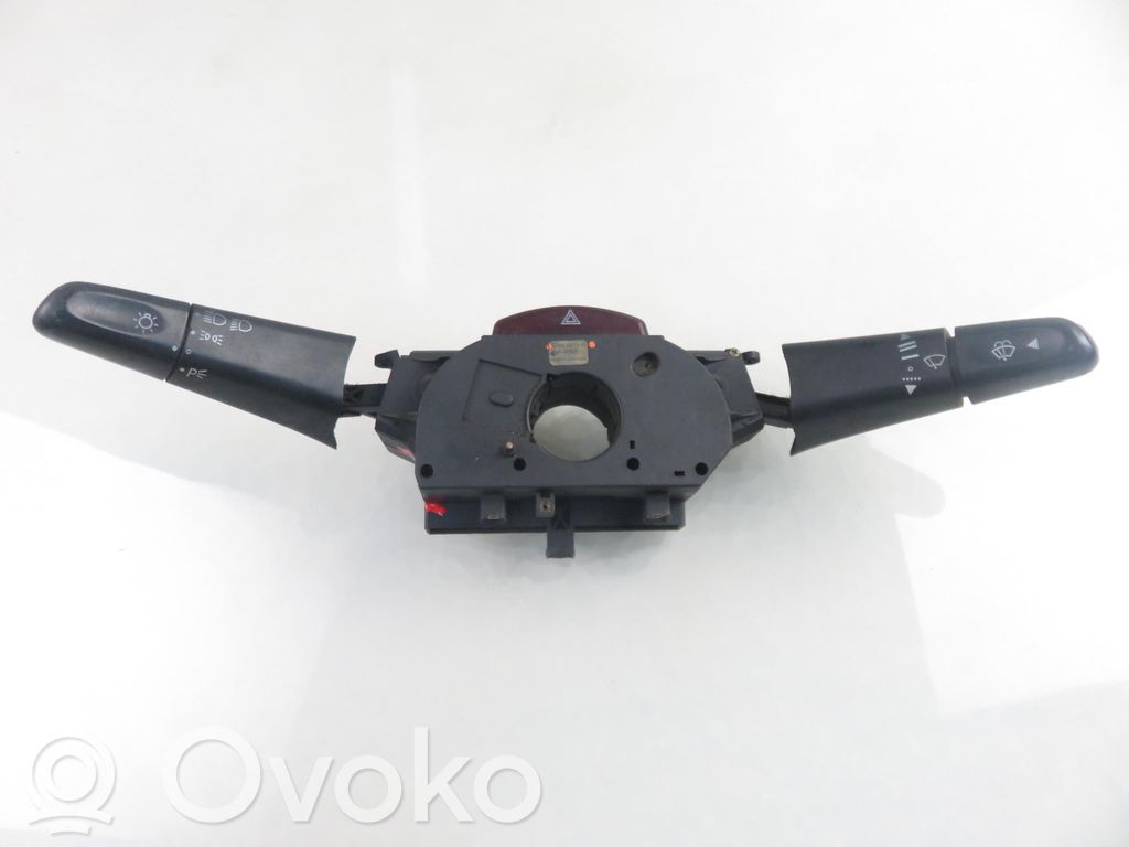 Mercedes-Benz Vito Viano W638 Interruptor/palanca de limpiador de luz de giro 