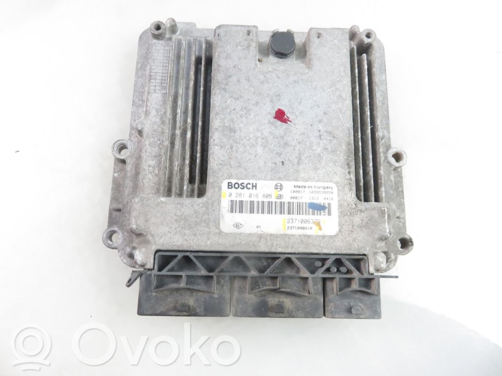 Renault Master III Engine control unit/module 