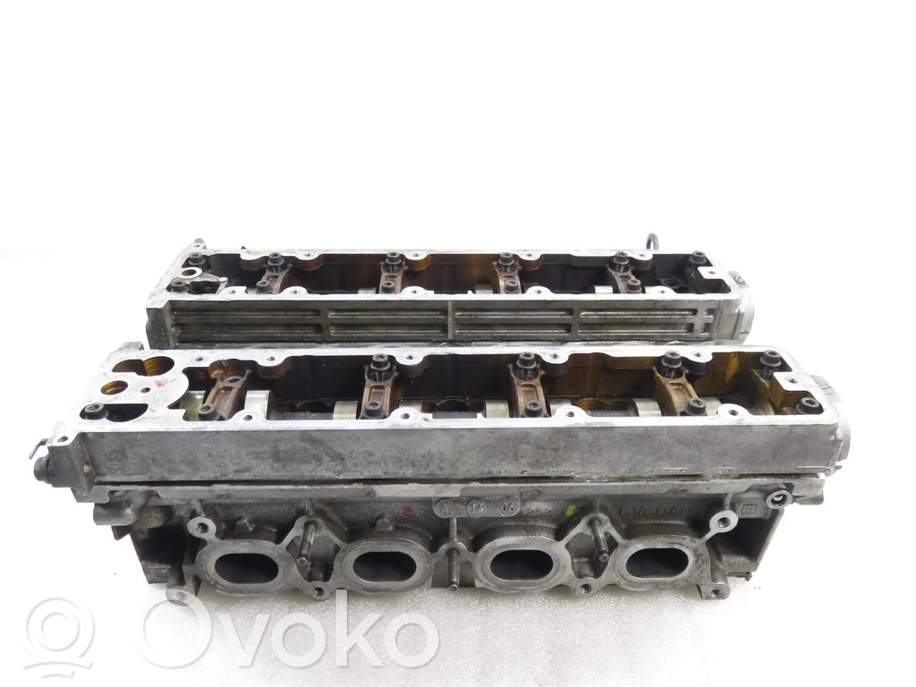 Peugeot 307 CC Engine head 
