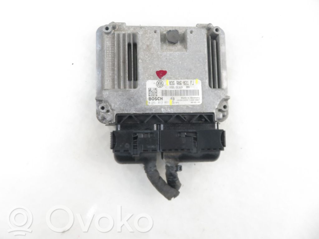 Volkswagen Golf Plus Engine control unit/module 