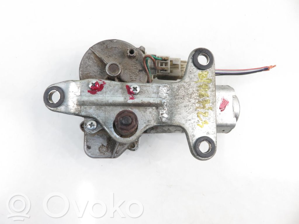 Fiat 500 Cinquecento Silniczek wycieraczki szyby tylnej 