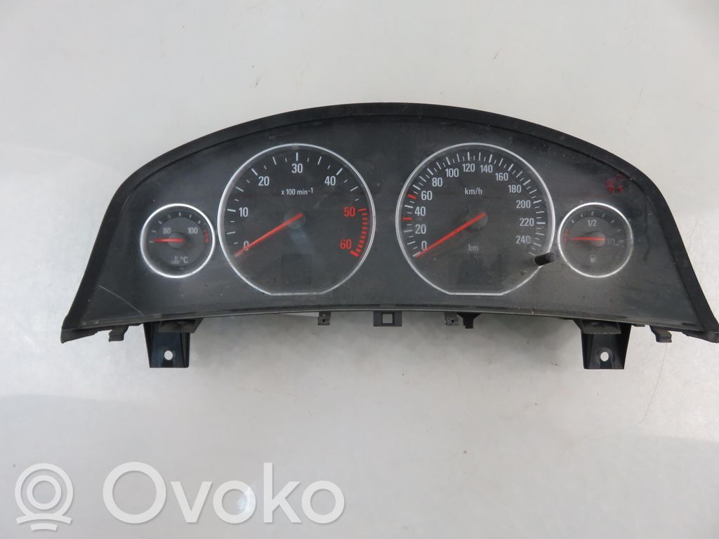 Opel Vectra C Speedometer (instrument cluster) 