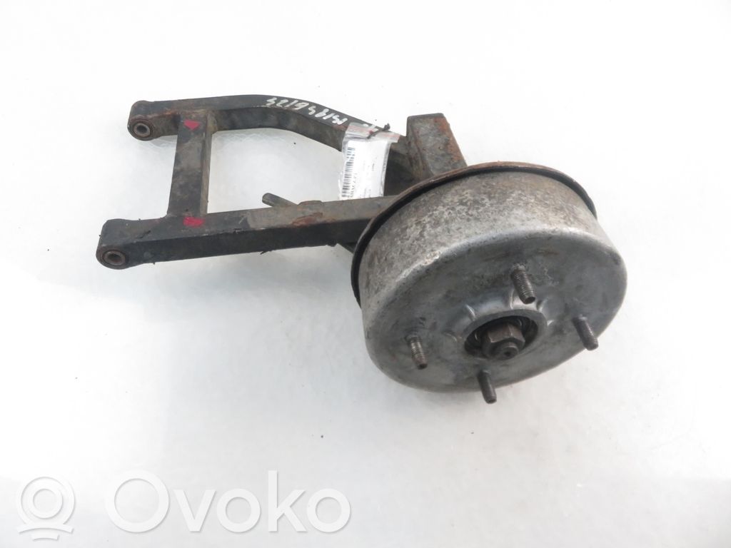 Rear control arm
