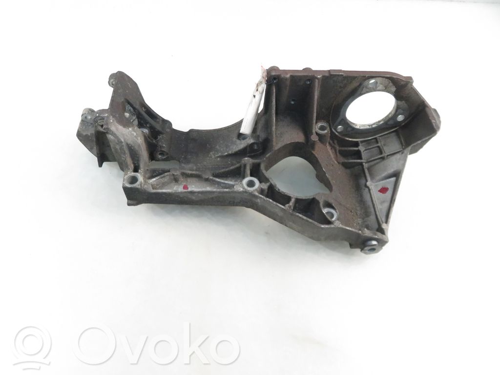 Ohjaustehostimen pumpun kannake   038903145A,038903145A