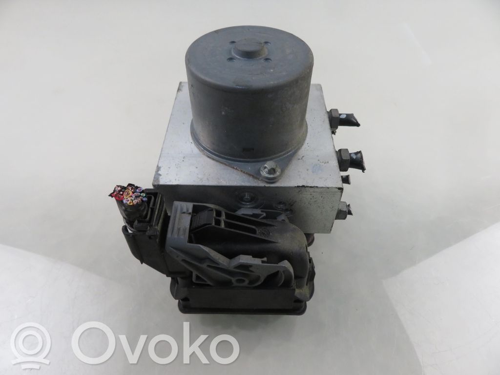 ABS-pumppu   6G912C405AH,6G912C405AH