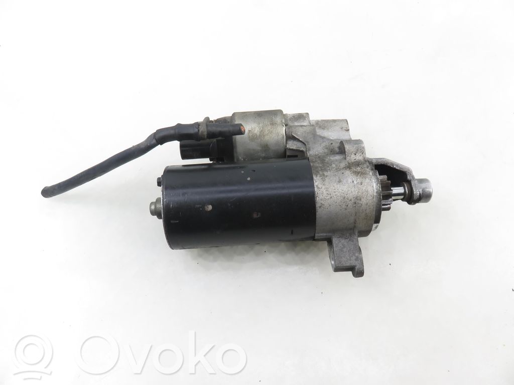 Audi A4 S4 B8 8K Starteris 