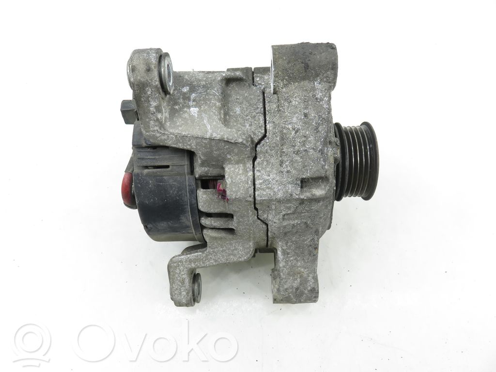 Opel Corsa B Generator/alternator 