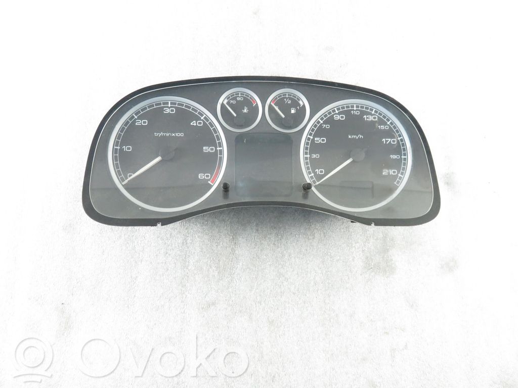 Peugeot 307 Nopeusmittari (mittaristo) 