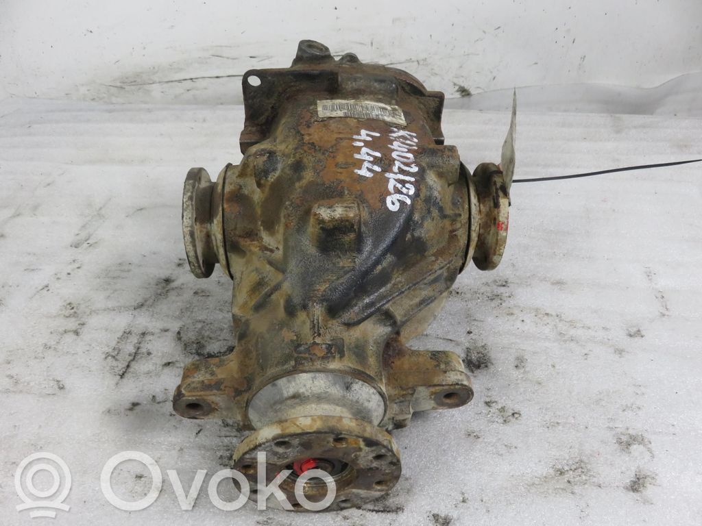 BMW 3 E46 Задний редуктор 