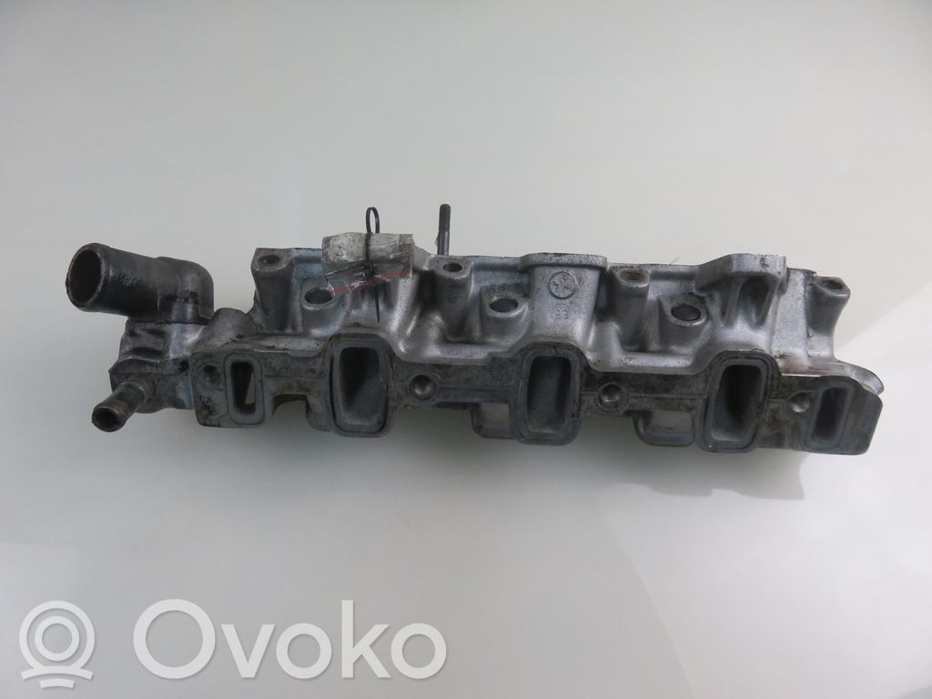 Chrysler Voyager Kolektor ssący 
