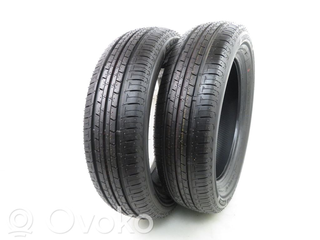 Anvelopă vară R16