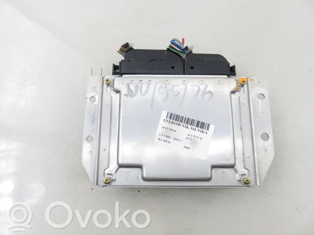 Hyundai Accent Engine control unit/module 