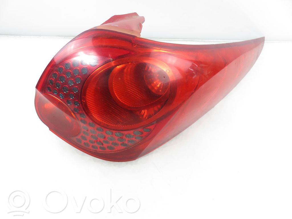 Peugeot 207 Lampa tylna 