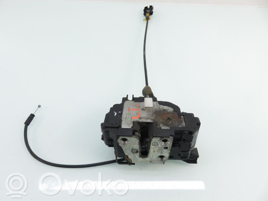Renault Modus Takaoven lukko 