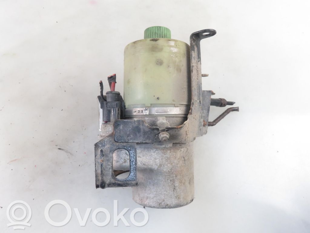 Seat Ibiza III (6L) Power steering pump 
