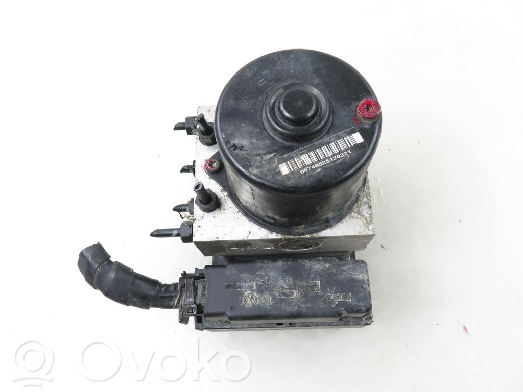 Volkswagen Polo IV 9N3 Bomba de ABS 