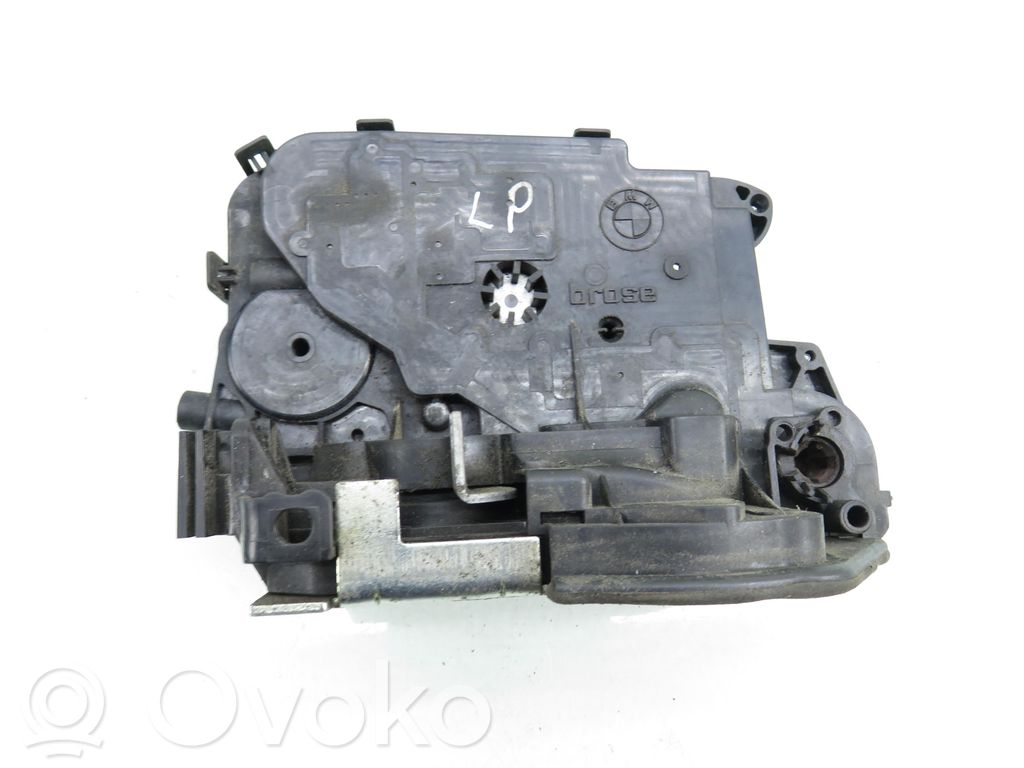 BMW 1 E81 E87 Front door lock 