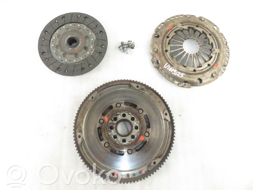 Toyota Corolla E120 E130 Volano bimassa 