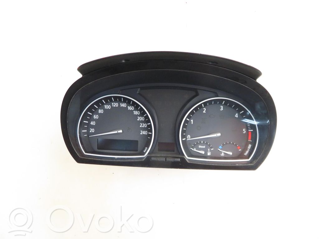 BMW X3 E83 Speedometer (instrument cluster) 