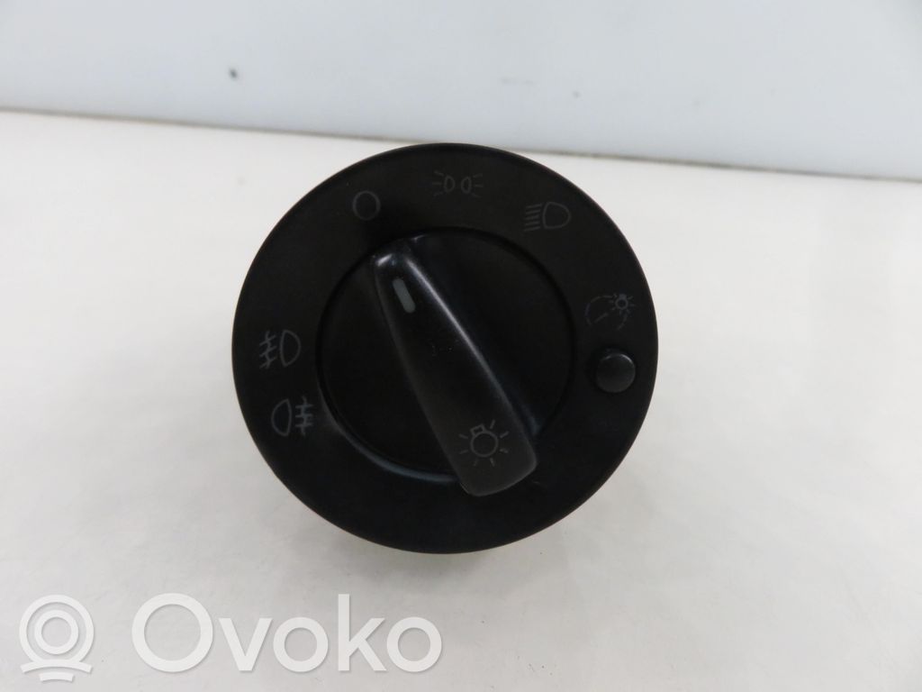 Lichtschalter   1U0941531A,1U0941531A