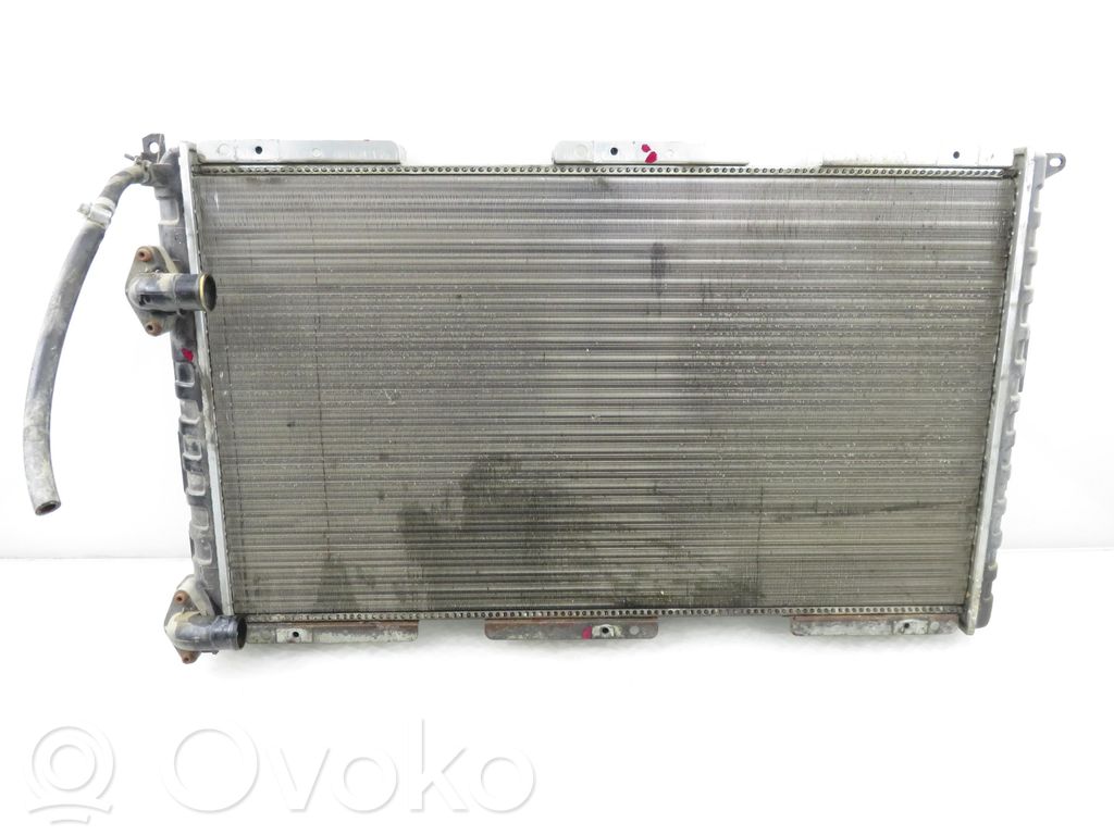 Renault Master II Radiateur de refroidissement 