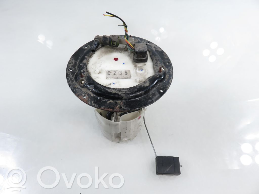 Bomba interna de combustible
