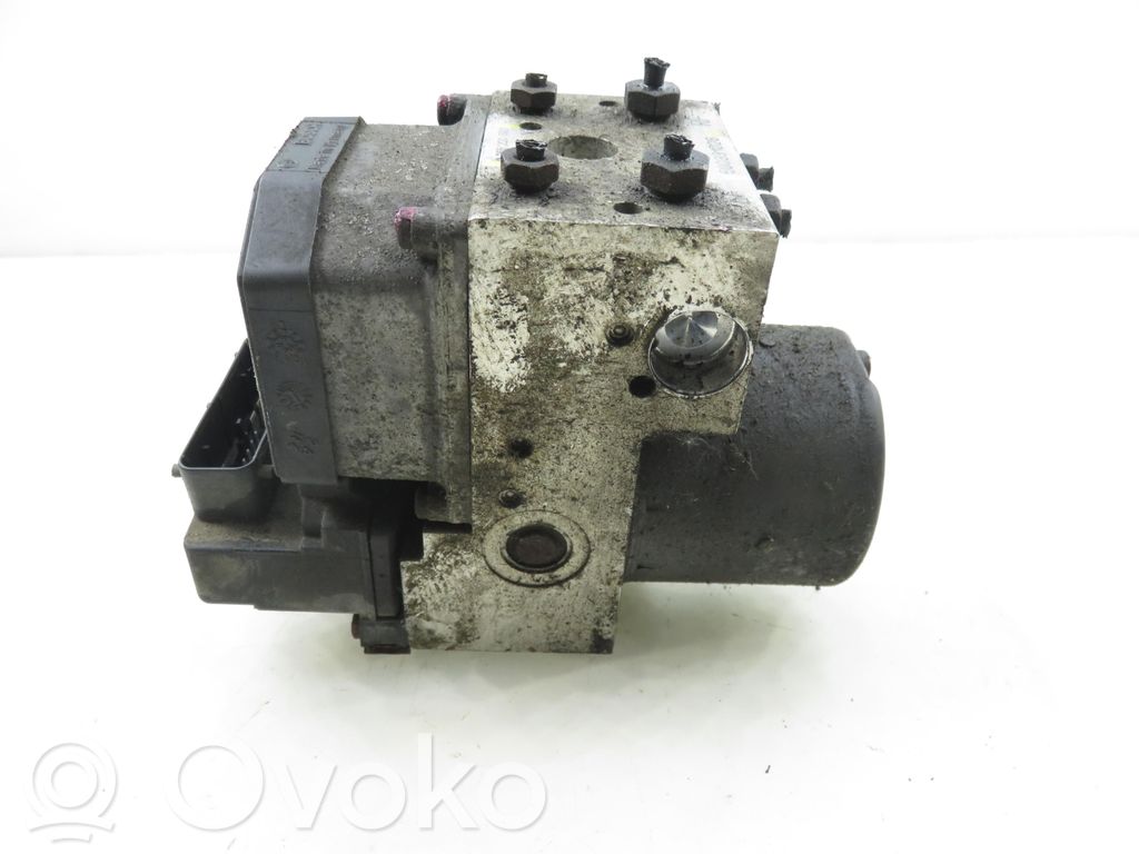 Iveco Daily 3rd gen Bomba de ABS 