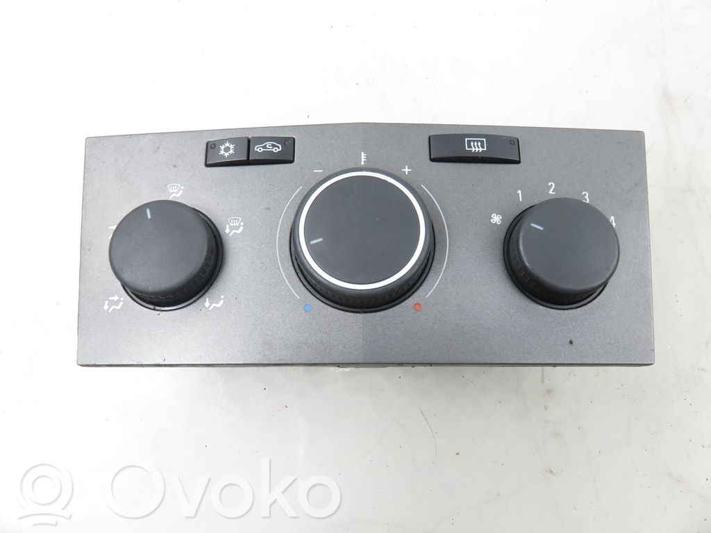 Opel Astra H Comutator control ventilator interior 