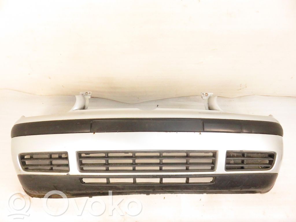 Volkswagen Golf IV Pare-choc avant