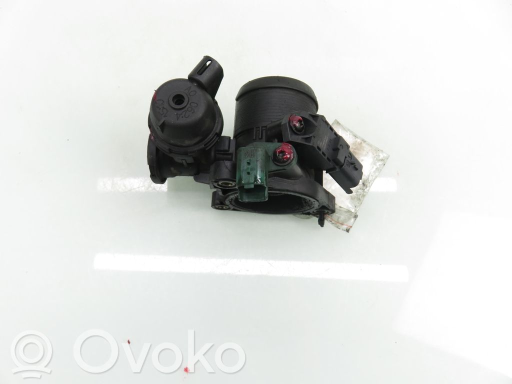 Ford Focus C-MAX Valvola corpo farfallato 