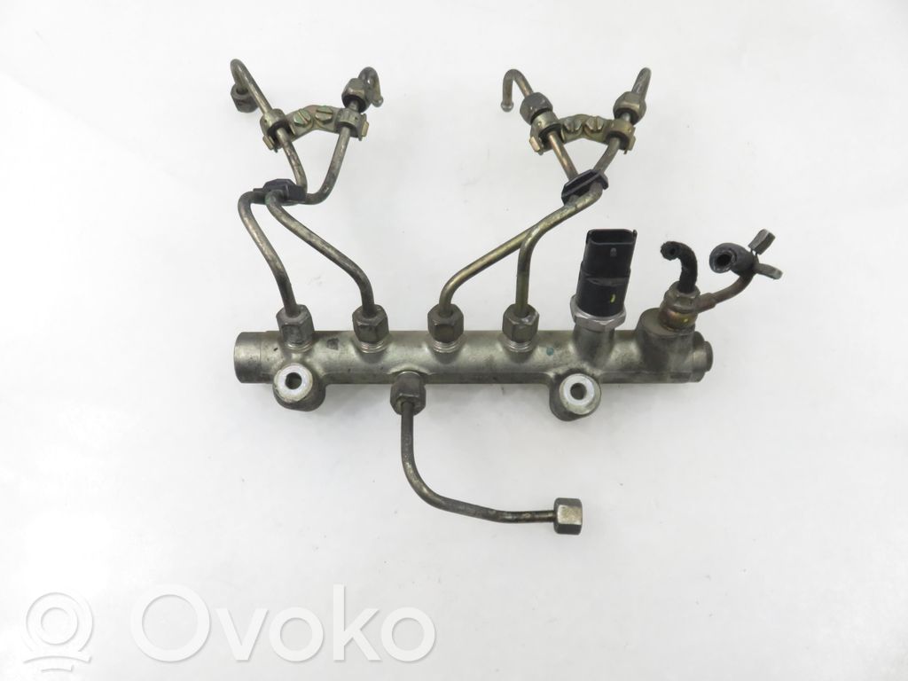 Opel Astra H Linea principale tubo carburante
