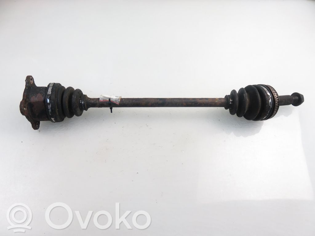 Takavetoakseli