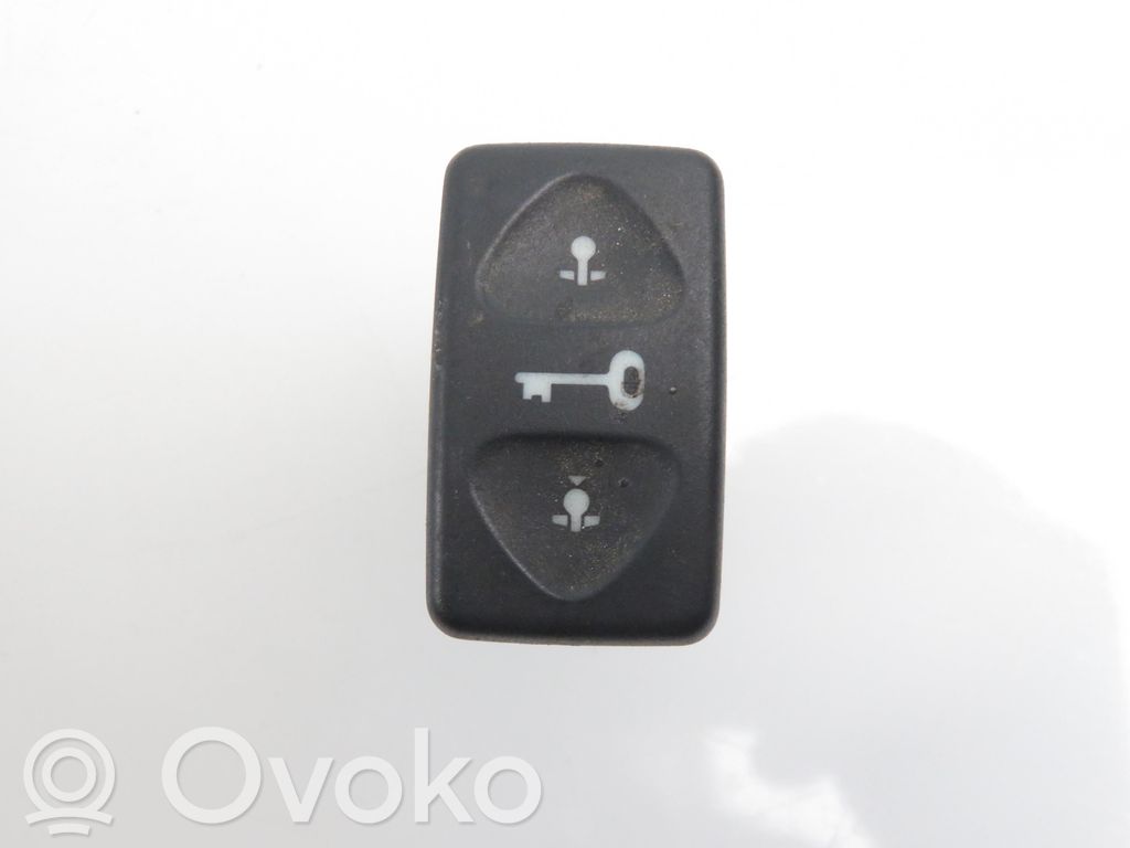 Land Rover Freelander Przycisk centralnego zamka