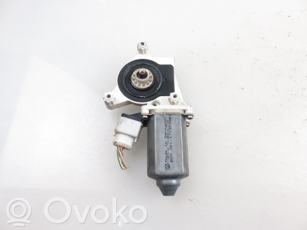 Motor del regulador de la ventanilla de la puerta delantera   1J1959801,1J1959801