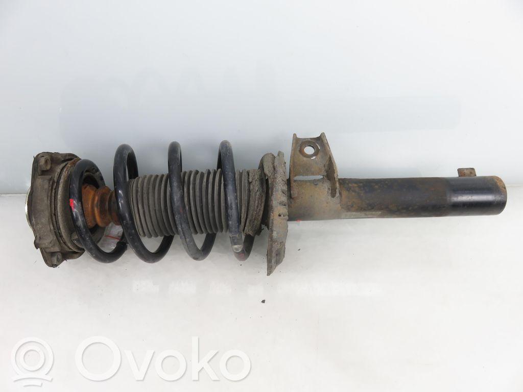 Audi A3 S3 8P Priekinis amortizatorius su spyruokle 