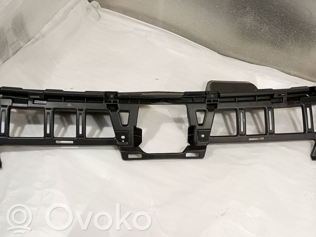 Suzuki Vitara (LY) Front grill 