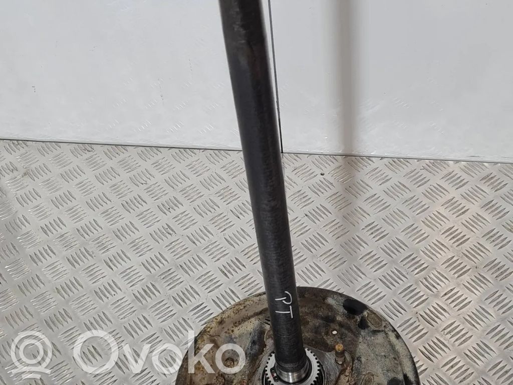 Takavetoakseli