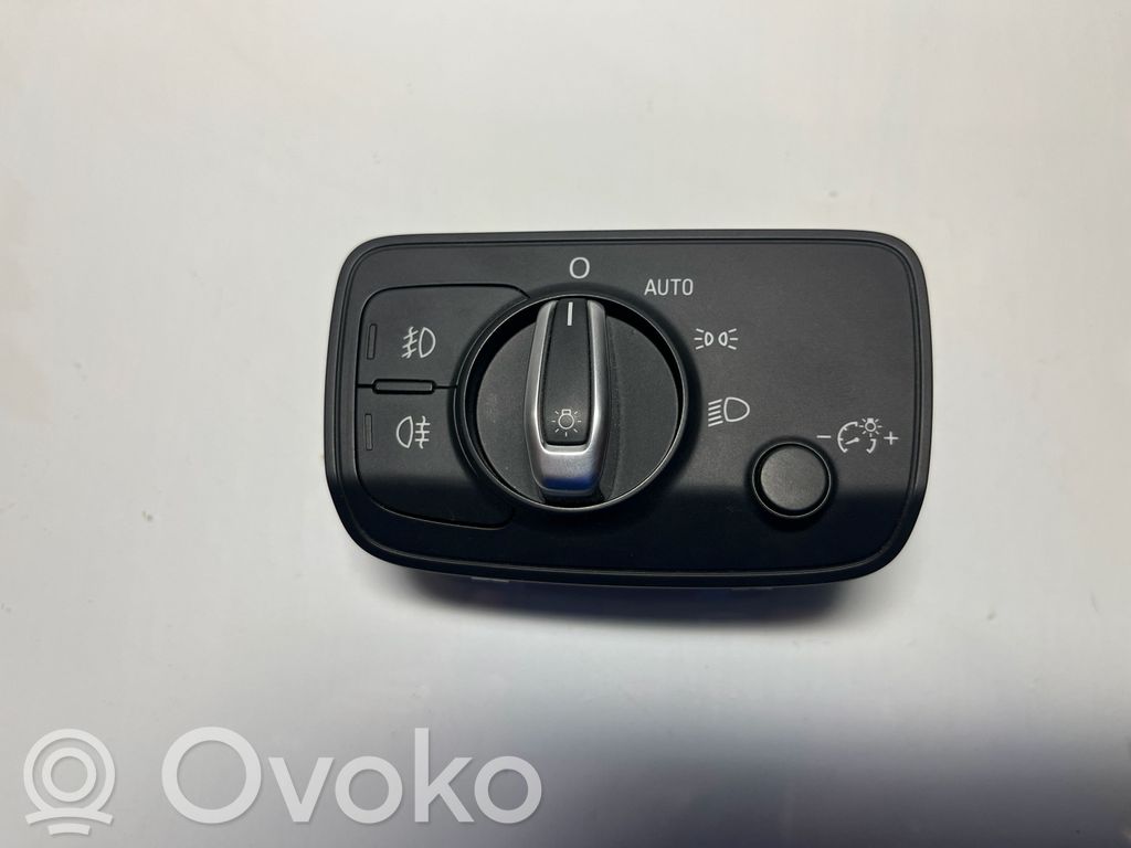 Light switch   8V0941531L