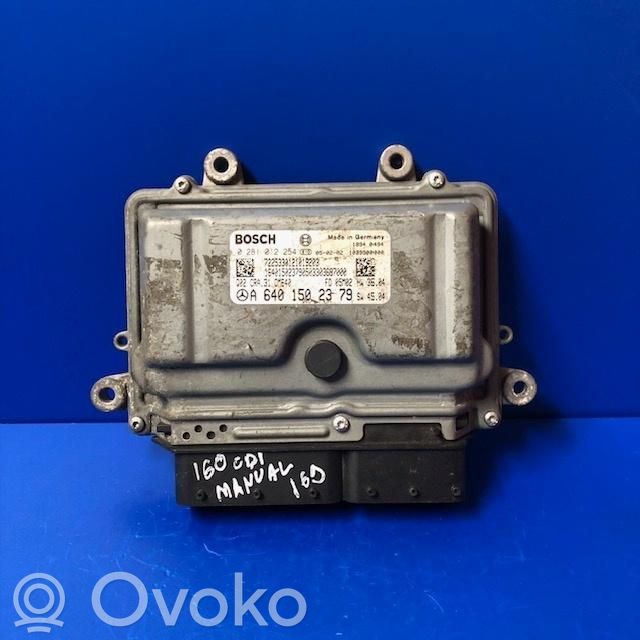 Mercedes-Benz A W169 Komputer / Sterownik ECU silnika 