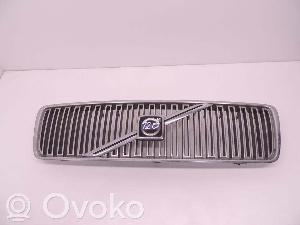 Front bumper upper radiator grill   D120