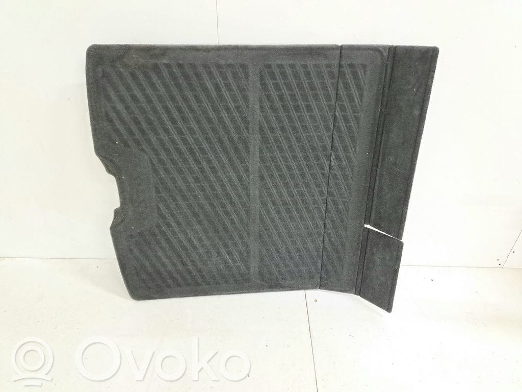 Trunk/boot mat liner