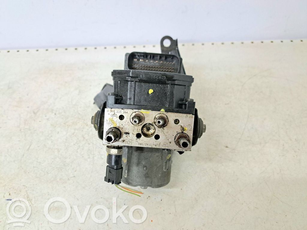 Toyota Corolla Verso AR10 ABS bloks 