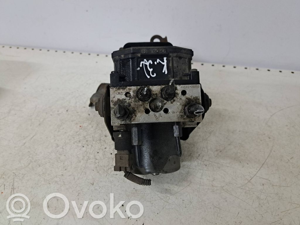 Toyota Avensis T250 Pompa ABS 