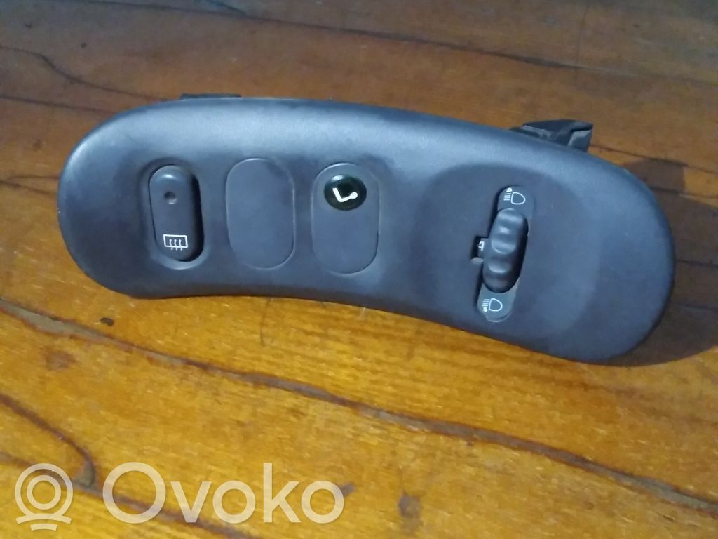 Headlight level height control switch   602530,2601