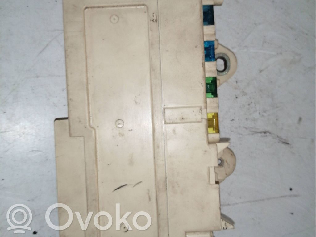 Fuse box set
